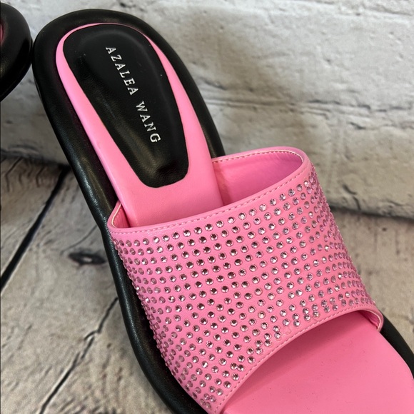 *Azalea Wang Aleah Embellished heeled Sandals in pink rhinestone - Picture 8 of 13